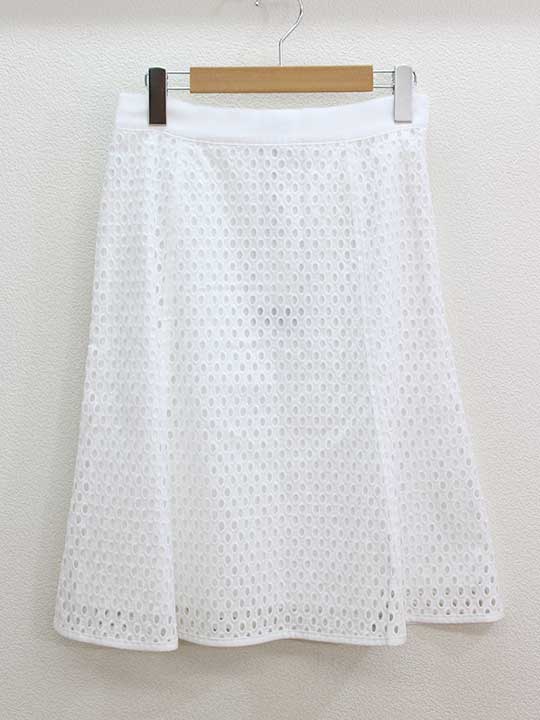 【LANVIN(ランバン)】カットワーク刺繍スカート